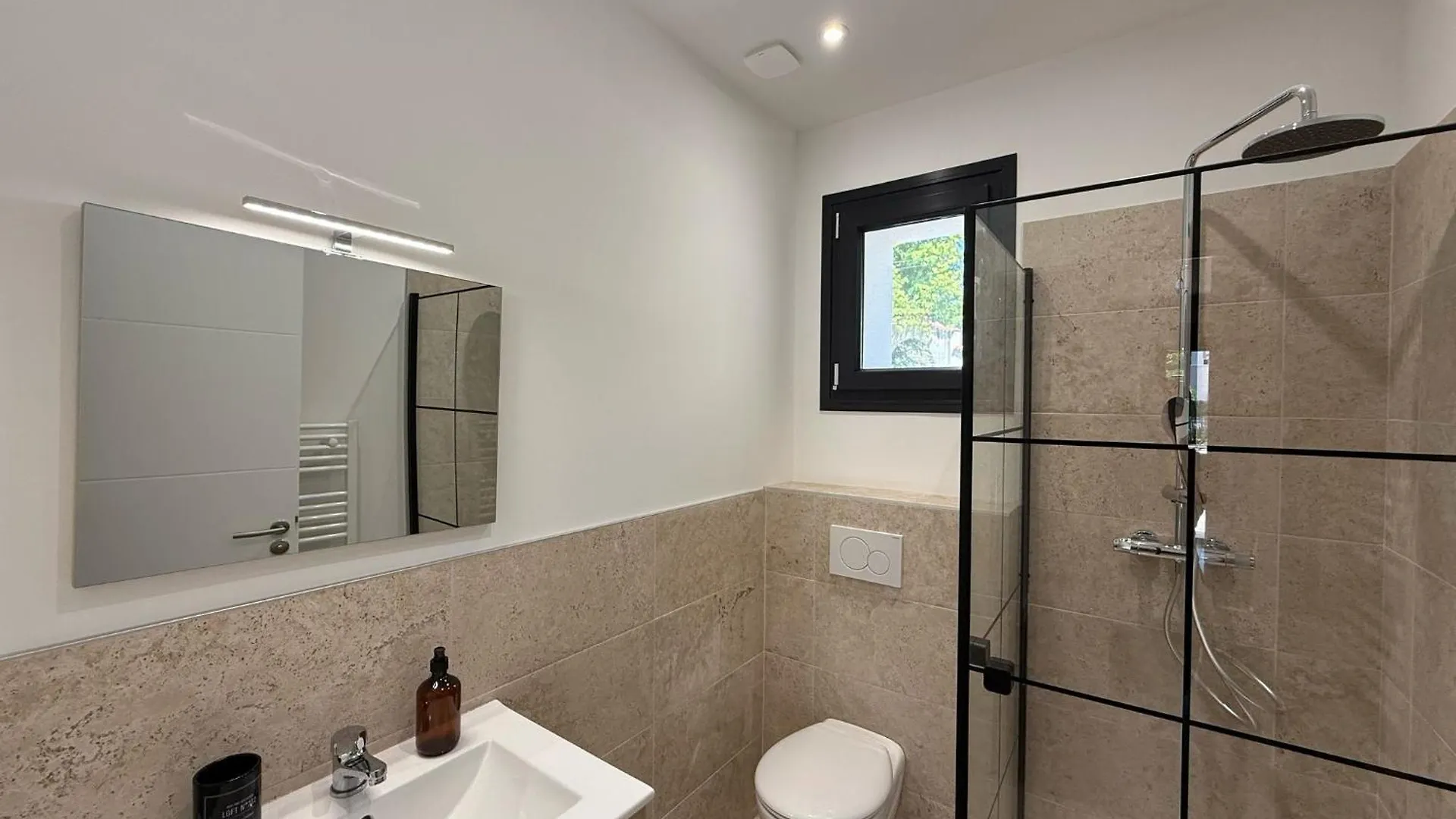 فندق Montelimar Location بيت ضيافة
